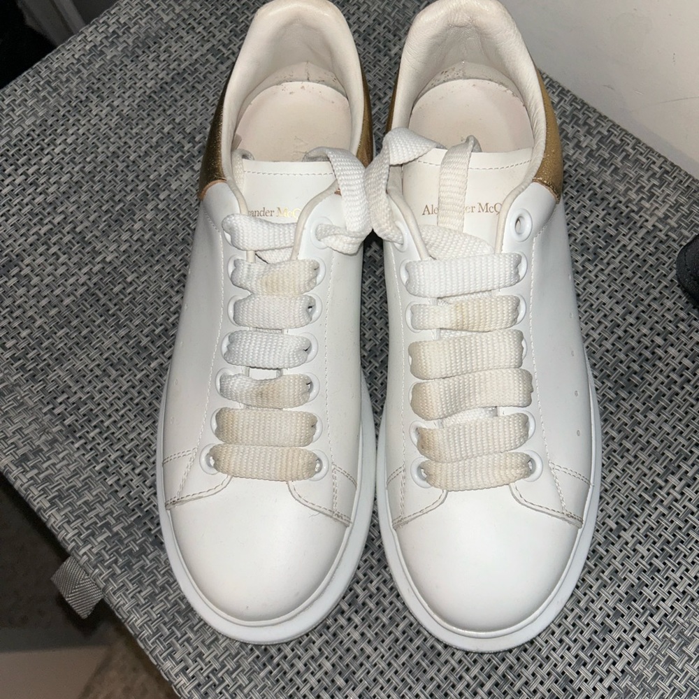 Alexander McQueen sneakers - Picture 2 of 7
